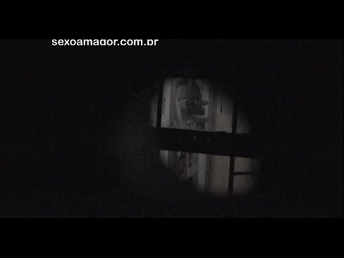 ❤️ Blondina este filmată în secret de un voyeur din cartier ascuns în spatele unor cărămizi goale ❌ at porn ro.pornoreino-com.ru ❌
